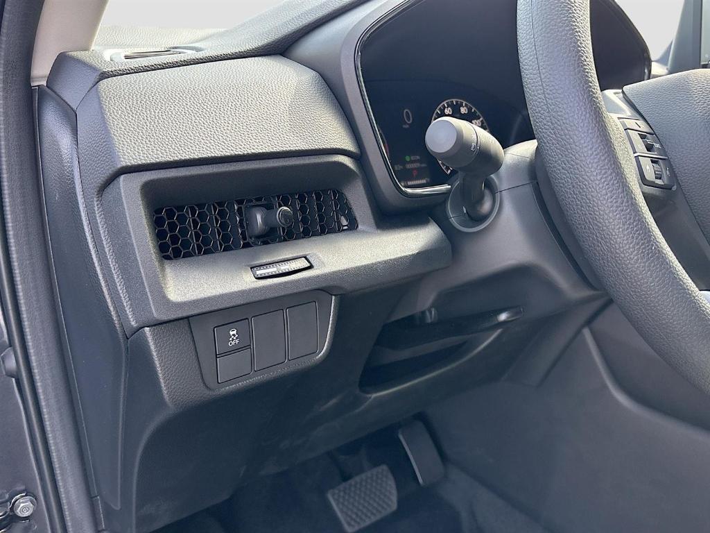 new 2025 Honda CR-V car, priced at $33,745