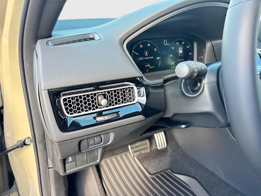 new 2026 Honda Civic Hybrid car, priced at $35,145