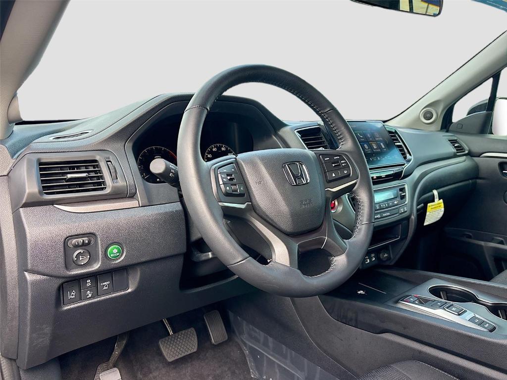 used 2024 Honda Ridgeline car, priced at $35,595