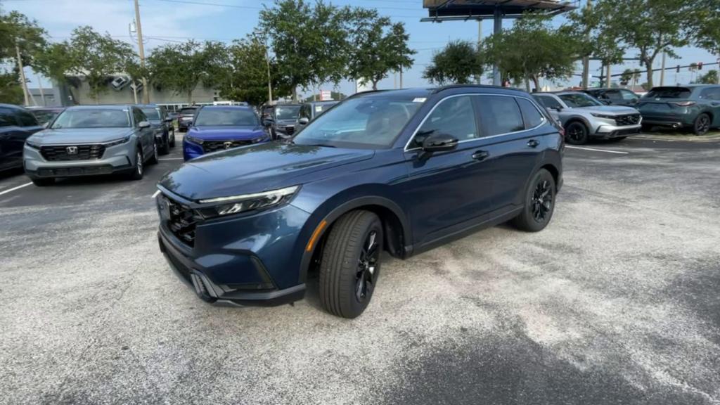 new 2025 Honda CR-V Hybrid car, priced at $39,000