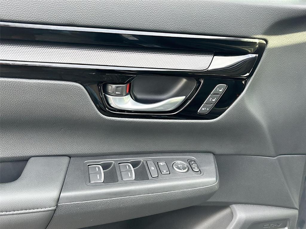 used 2023 Honda CR-V car, priced at $29,595