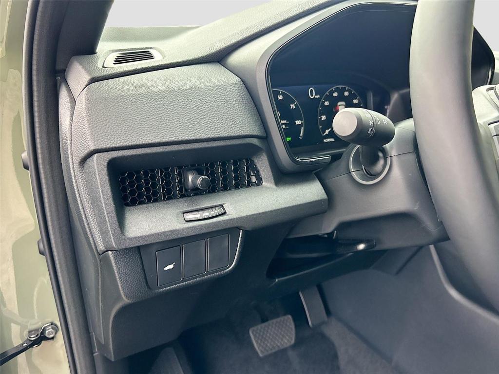 new 2026 Honda CR-V Hybrid car, priced at $40,705