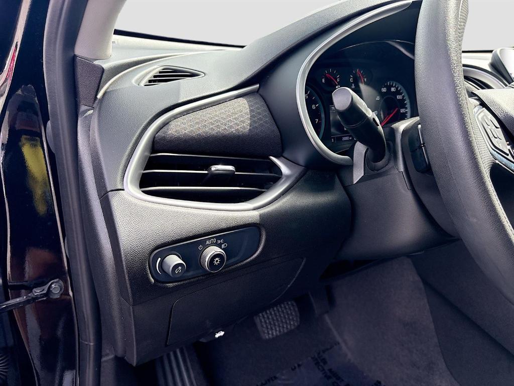 used 2024 Chevrolet Malibu car, priced at $18,995