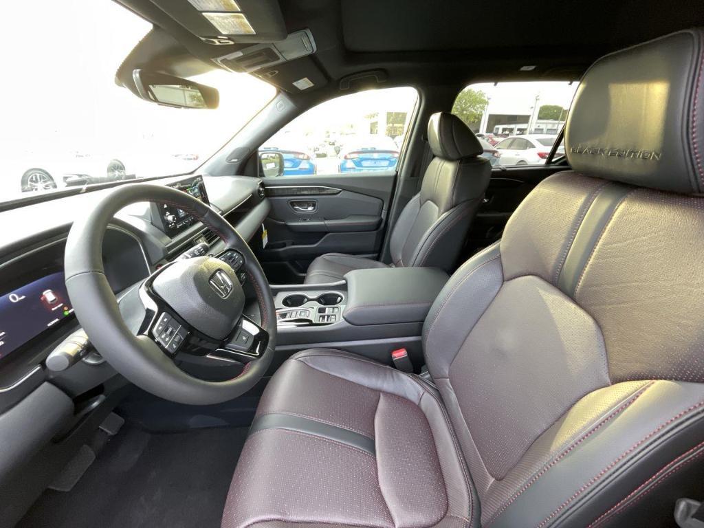 new 2025 Honda Pilot car, priced at $56,030