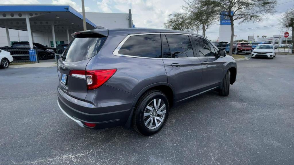 used 2022 Honda Pilot car, priced at $28,995