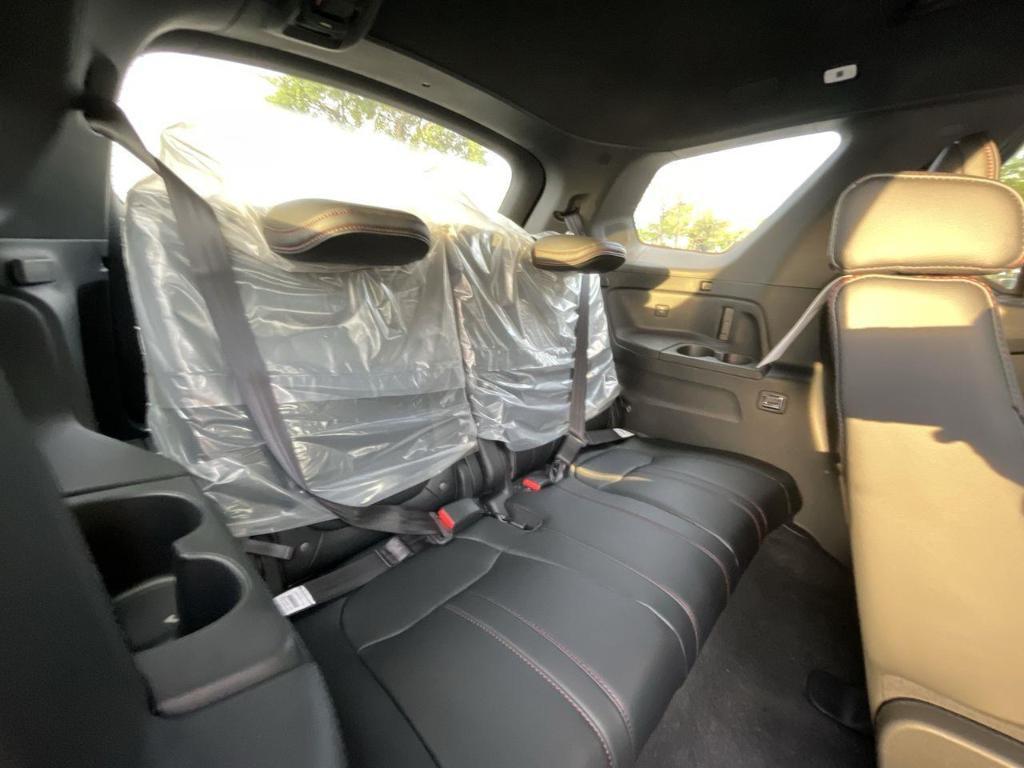 new 2025 Honda Pilot car, priced at $56,030