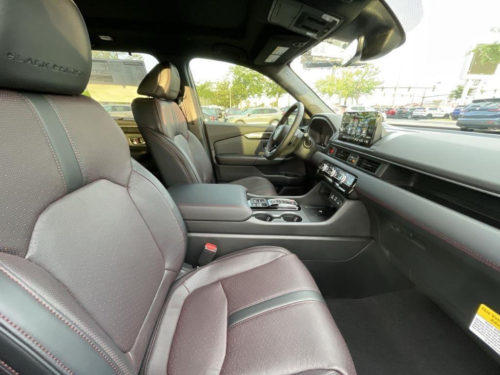 new 2025 Honda Pilot car, priced at $56,030