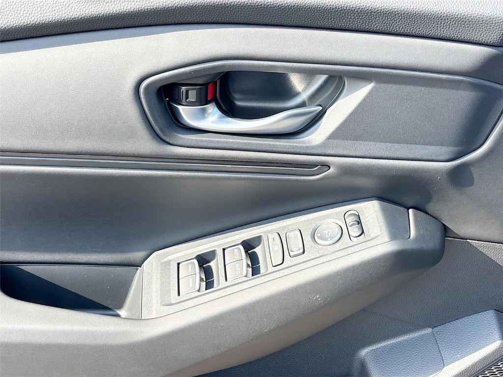 new 2025 Honda Accord car, priced at $31,755