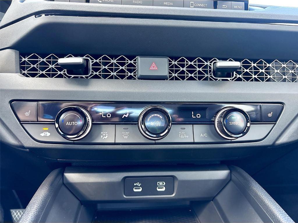 new 2025 Honda Accord car, priced at $31,755