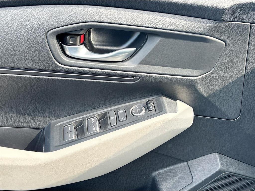new 2025 Honda Accord car, priced at $29,900