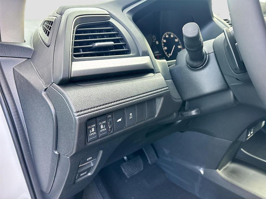 new 2026 Honda Odyssey car, priced at $45,340