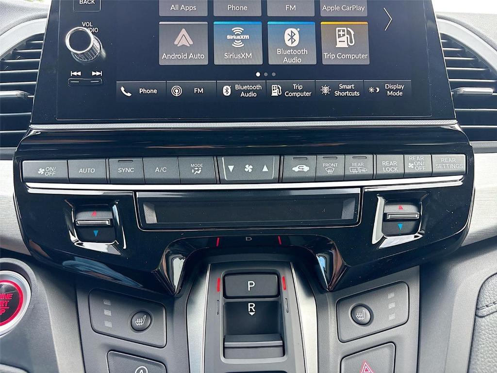 new 2026 Honda Odyssey car, priced at $45,340