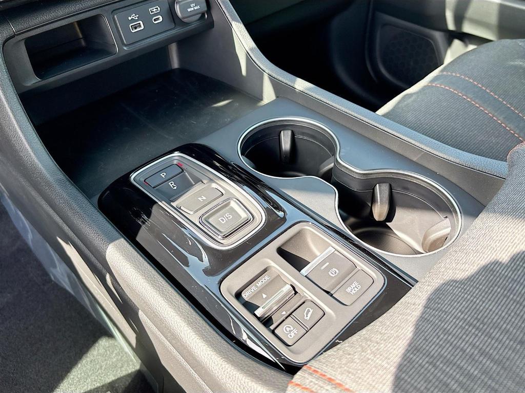 new 2025 Honda Pilot car, priced at $44,205