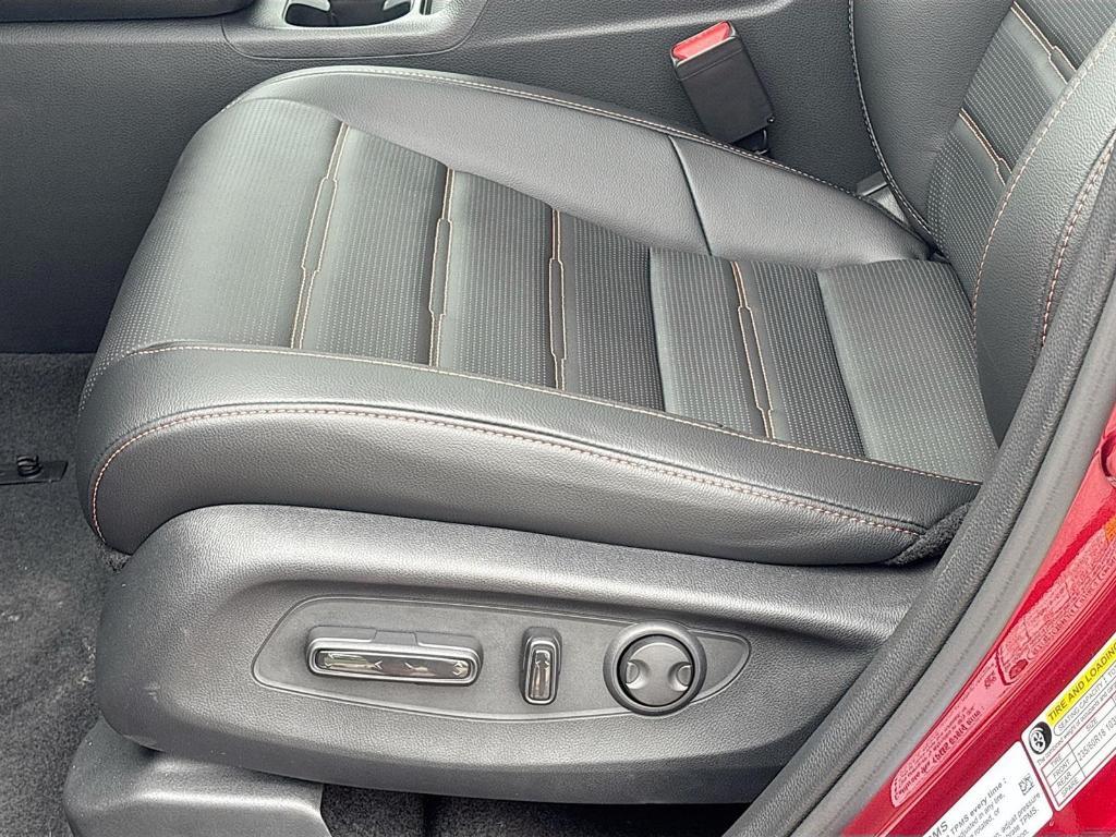 new 2025 Honda CR-V Hybrid car, priced at $39,500