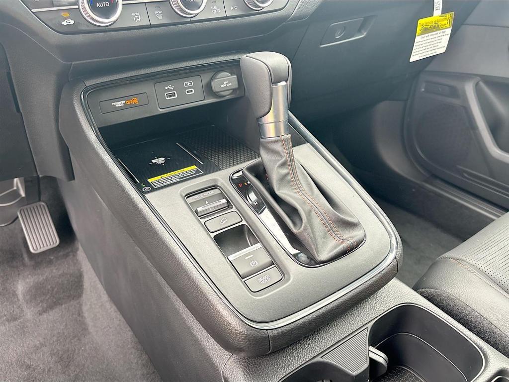 new 2025 Honda CR-V Hybrid car, priced at $39,500