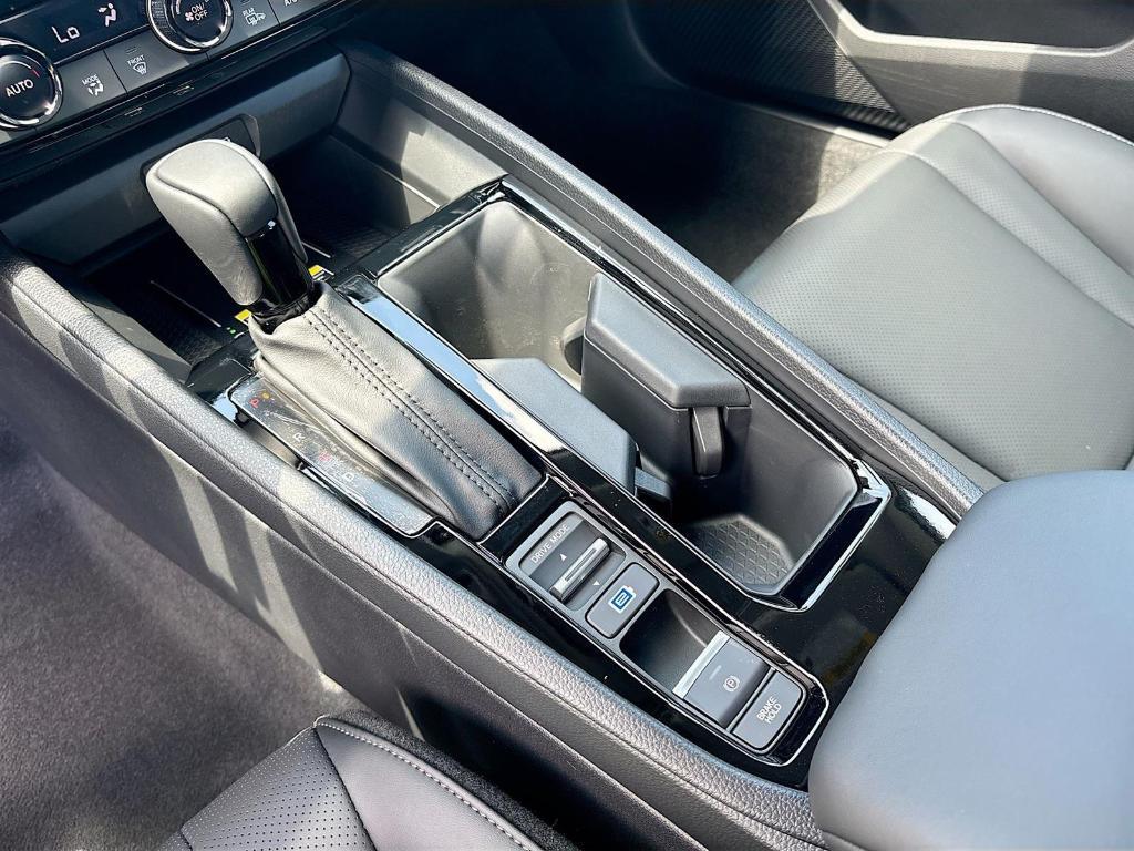 new 2025 Honda Accord Hybrid car, priced at $36,545