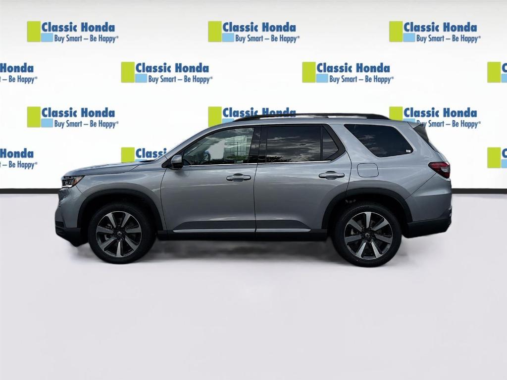 new 2025 Honda Pilot car, priced at $51,050