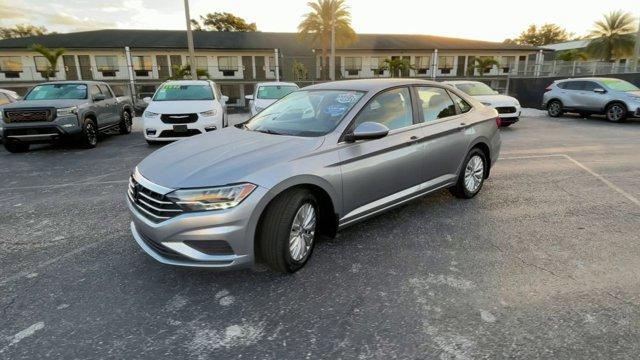 used 2020 Volkswagen Jetta car, priced at $11,495