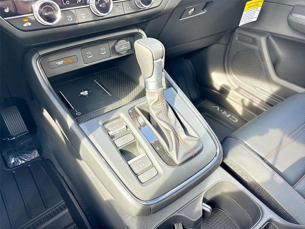 new 2026 Honda CR-V Hybrid car, priced at $40,175