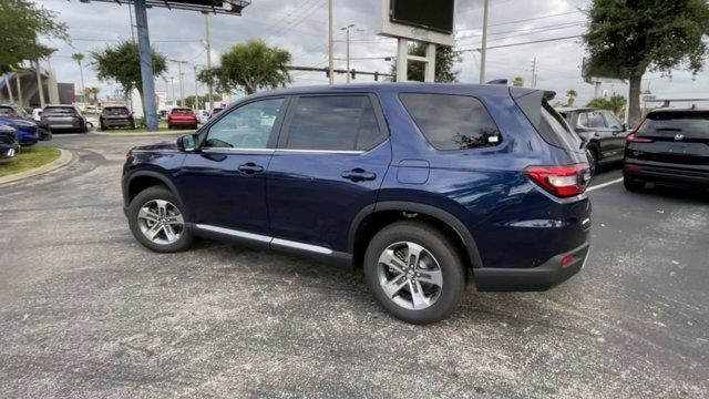 new 2025 Honda Pilot car, priced at $46,695