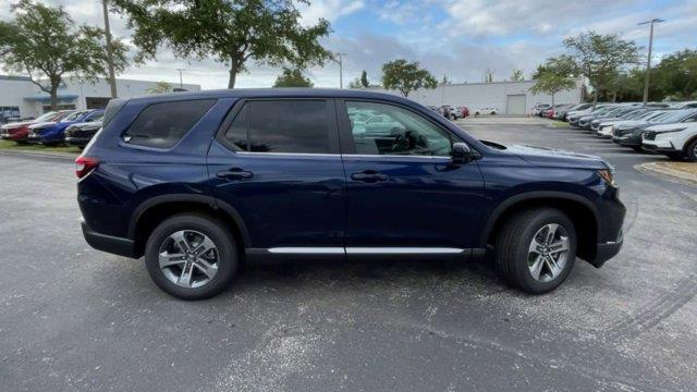 new 2025 Honda Pilot car, priced at $46,695