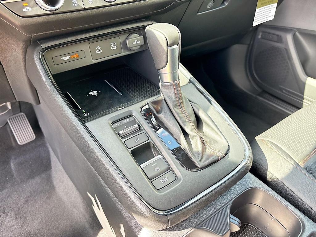 new 2026 Honda CR-V Hybrid car, priced at $40,120