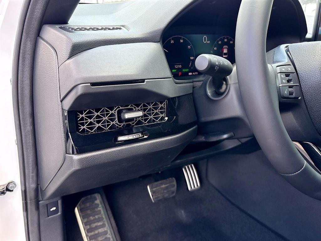 new 2025 Honda Accord Hybrid car, priced at $35,205