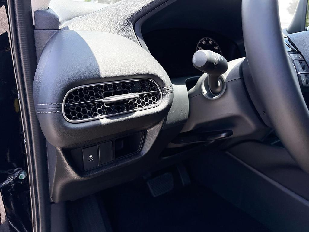 new 2026 Honda HR-V car, priced at $31,445
