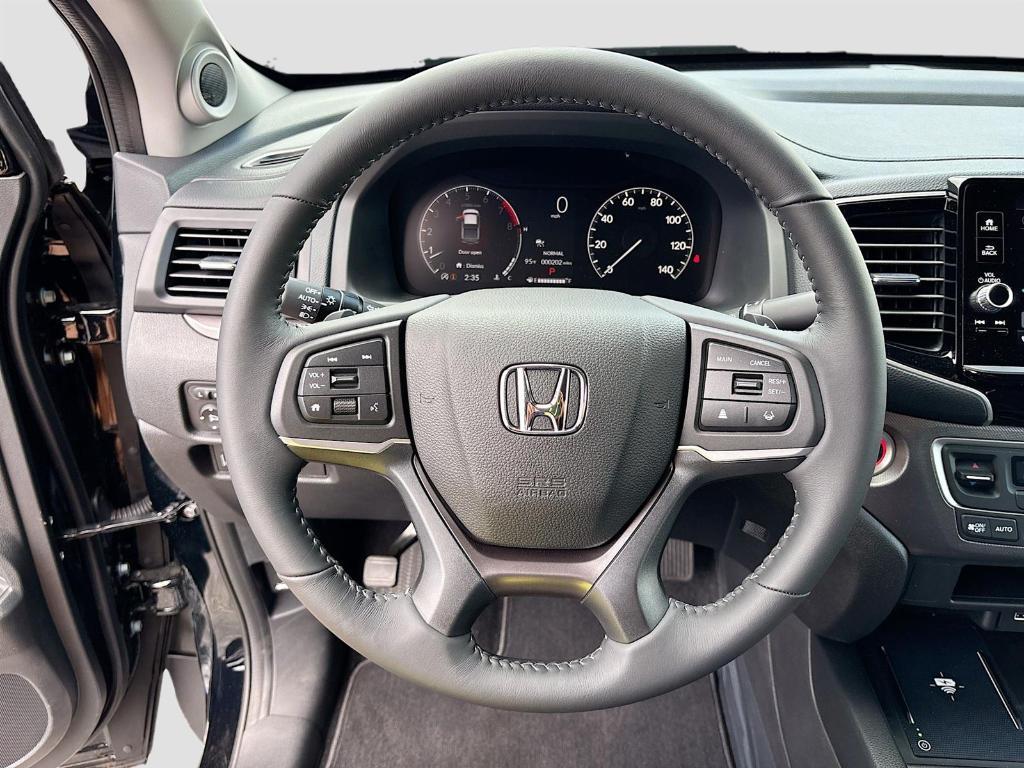 new 2025 Honda Ridgeline car, priced at $43,445