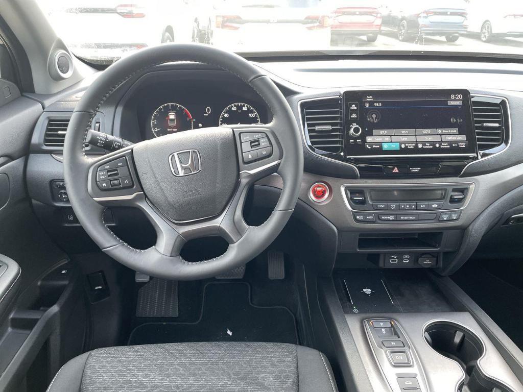 new 2025 Honda Ridgeline car, priced at $43,445