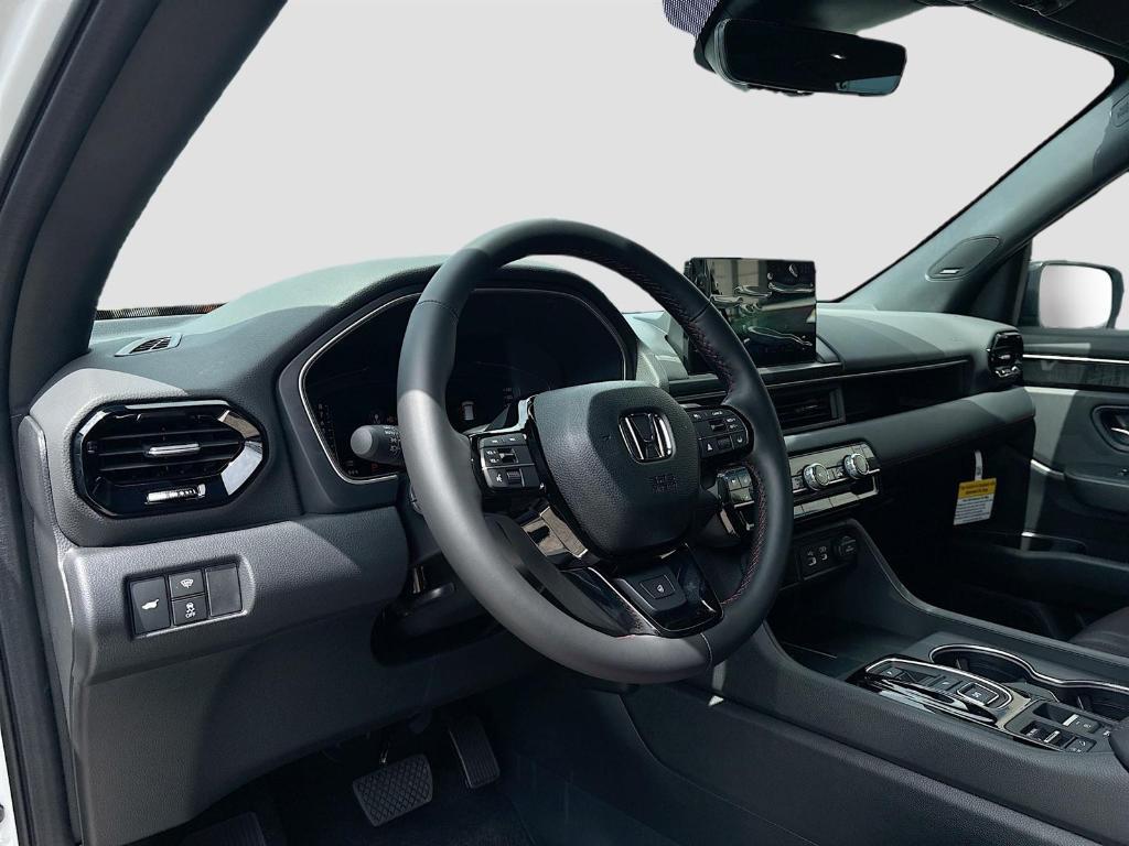 new 2025 Honda Pilot car, priced at $56,485