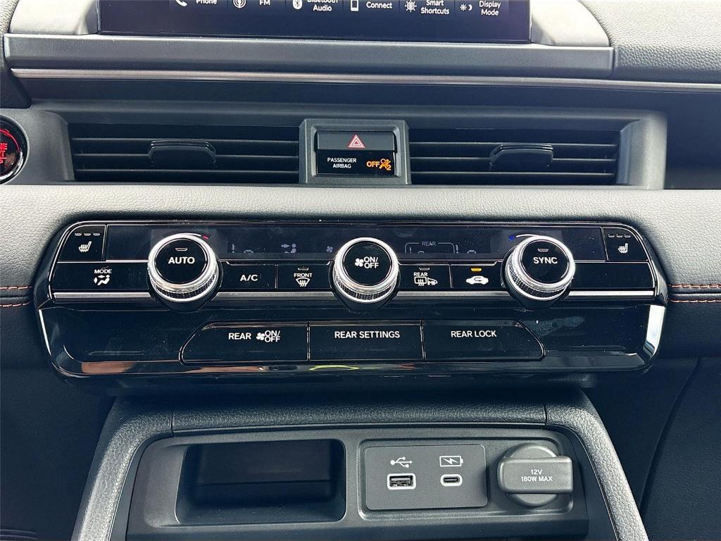 new 2025 Honda Pilot car, priced at $51,350