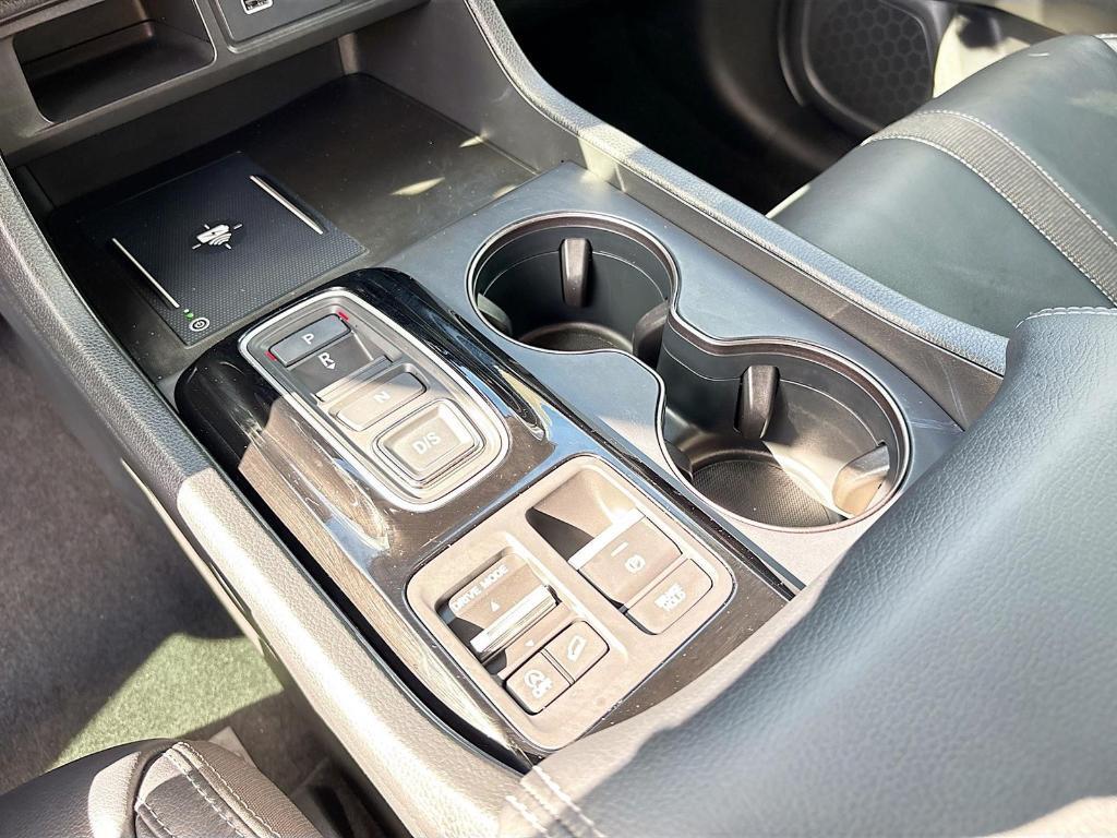 used 2023 Honda Pilot car, priced at $36,995