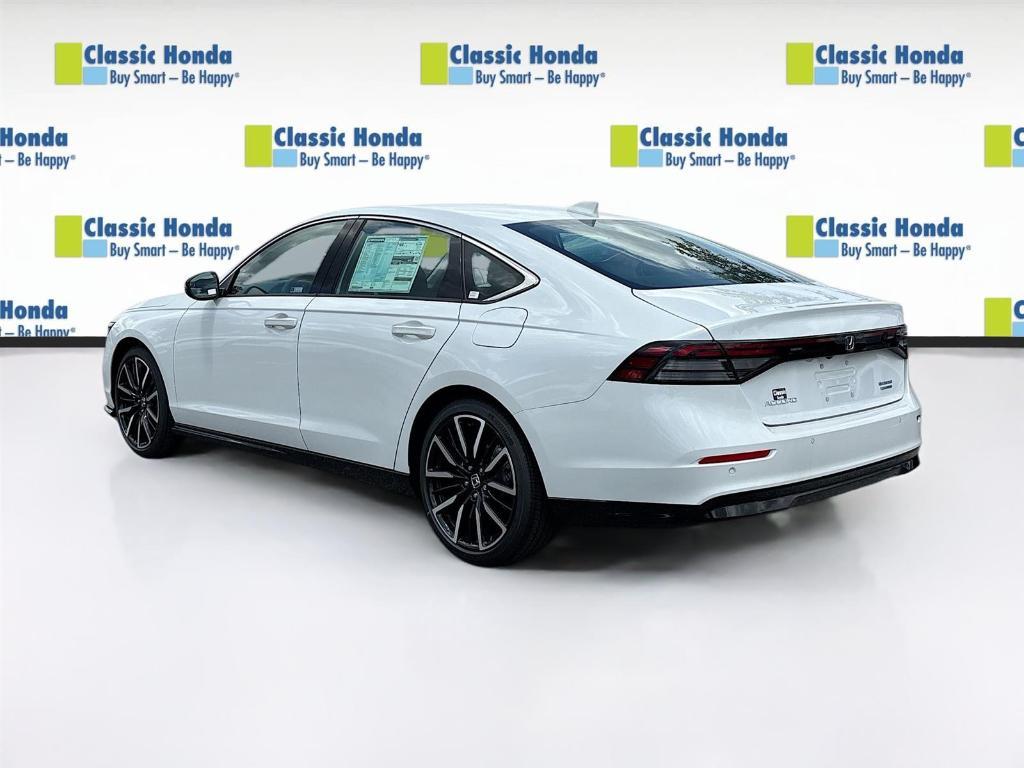 new 2025 Honda Accord Hybrid car, priced at $40,905