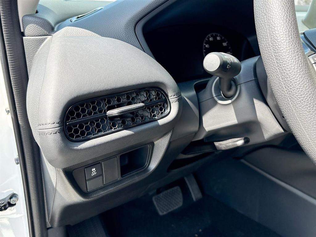 new 2025 Honda HR-V car, priced at $27,250