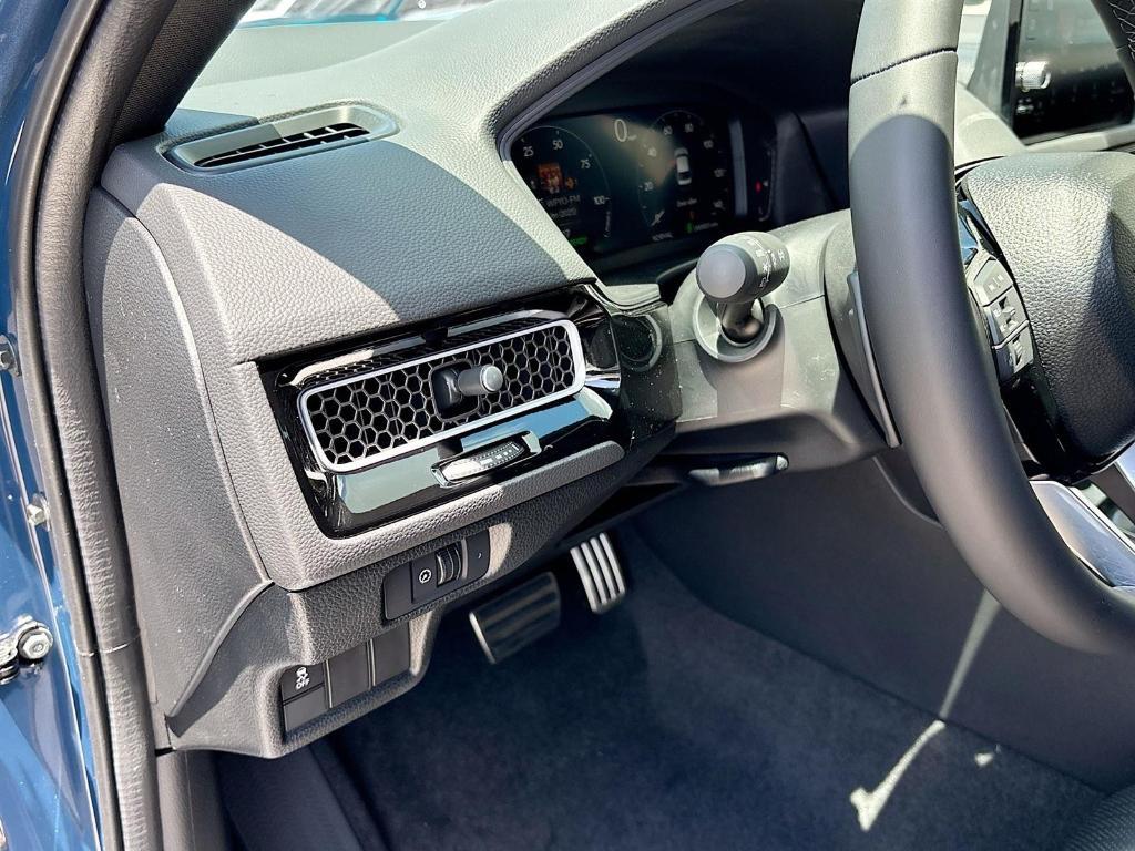 new 2026 Honda Civic Hybrid car, priced at $33,900