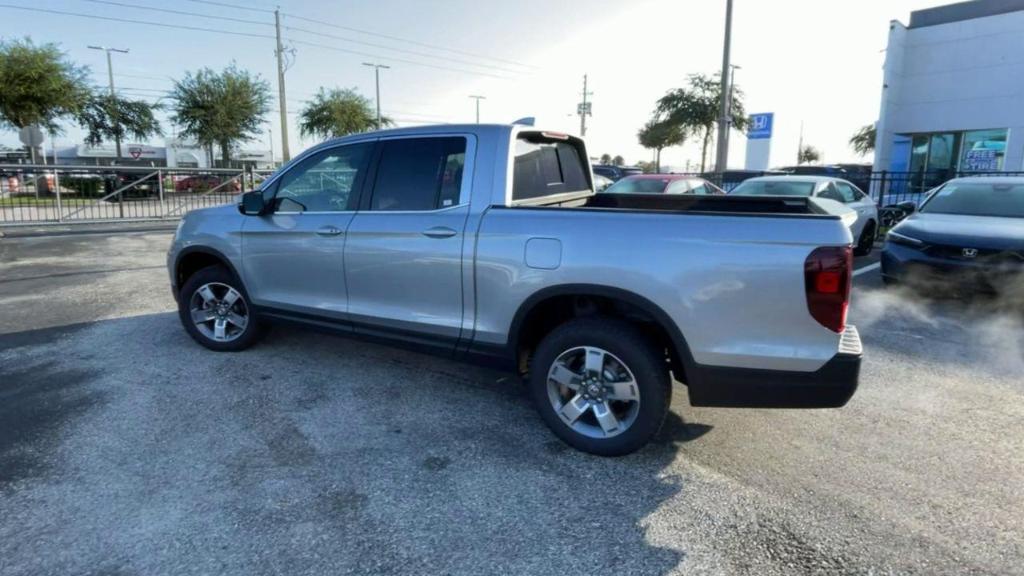 new 2025 Honda Ridgeline car, priced at $44,375