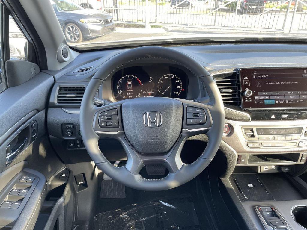 new 2025 Honda Ridgeline car, priced at $44,375