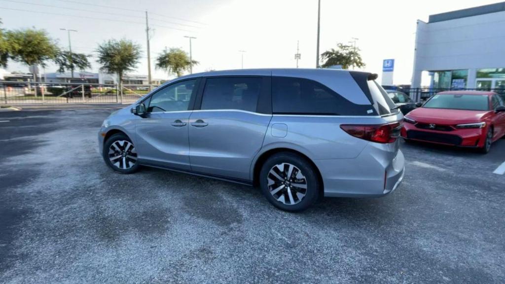 new 2025 Honda Odyssey car, priced at $43,315