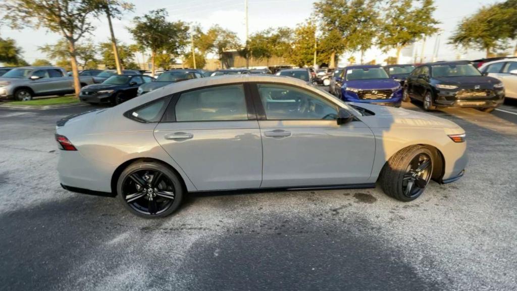 new 2025 Honda Accord Hybrid car, priced at $36,925