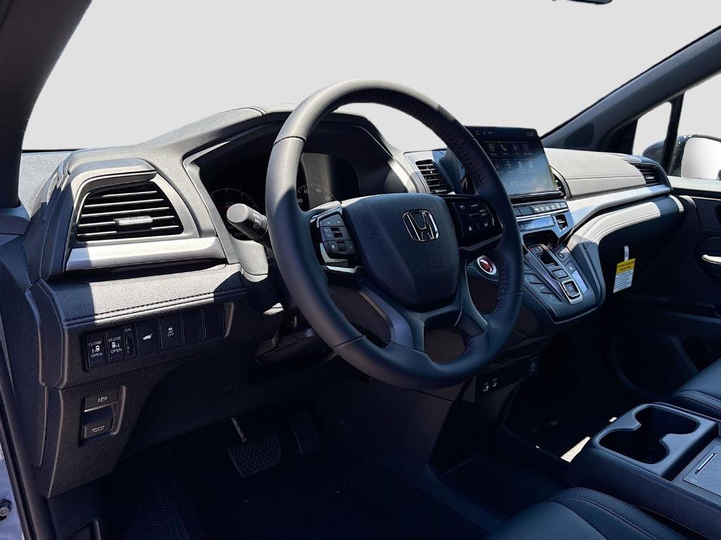 new 2025 Honda Odyssey car, priced at $45,275