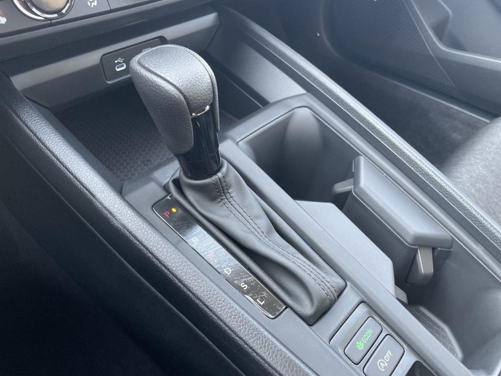 new 2025 Honda Accord car, priced at $31,655