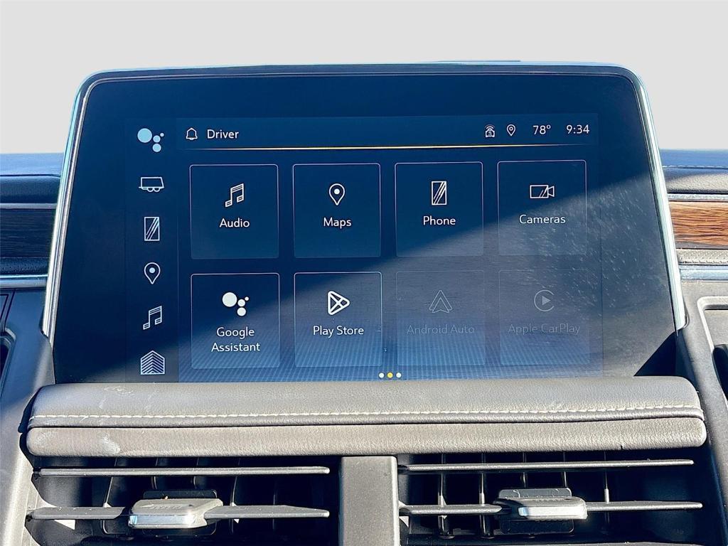 used 2023 Chevrolet Suburban car, priced at $39,995