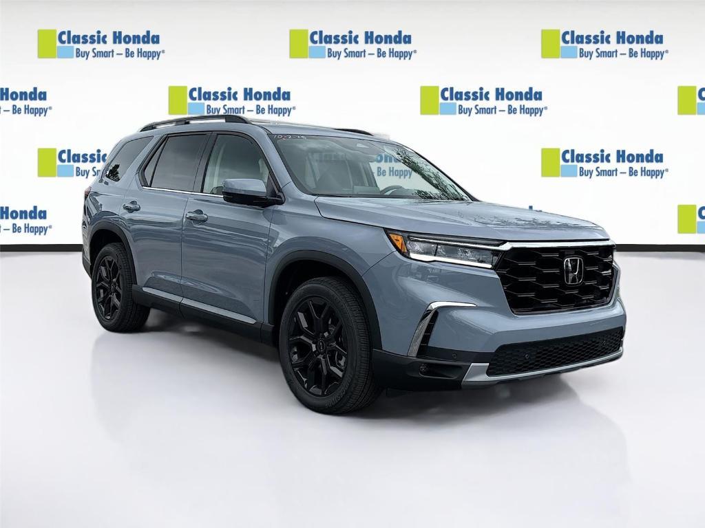 new 2025 Honda Pilot car, priced at $53,450