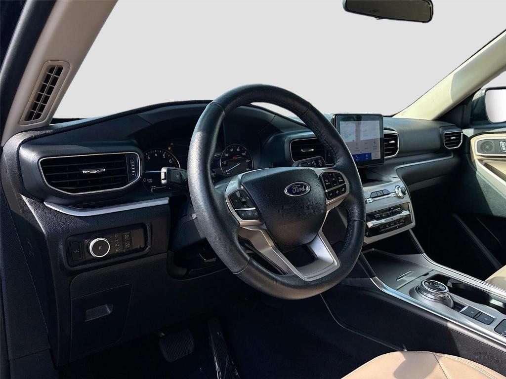 used 2024 Ford Explorer car, priced at $26,995