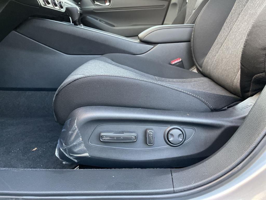 new 2025 Honda Accord car, priced at $31,710