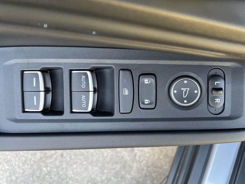 new 2025 Honda Accord car, priced at $31,710