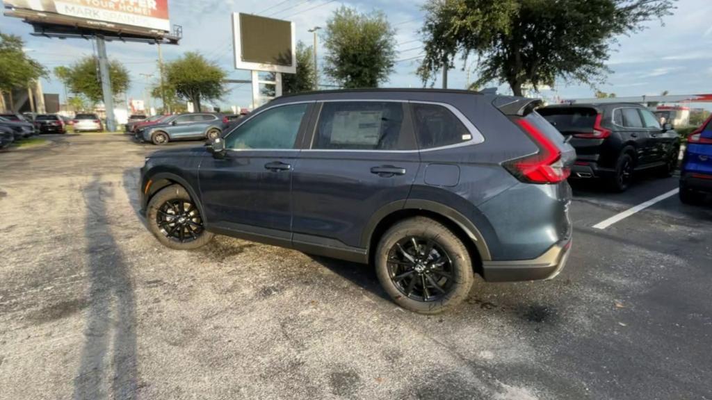 new 2025 Honda CR-V Hybrid car, priced at $37,200