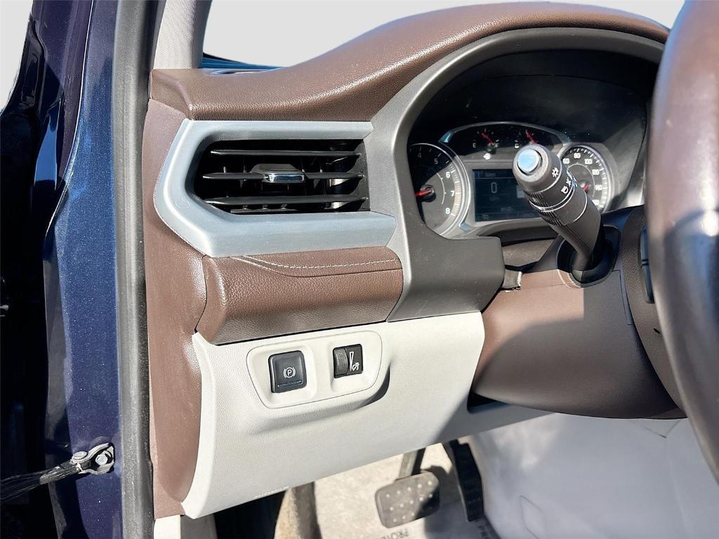 used 2017 GMC Acadia car, priced at $13,992