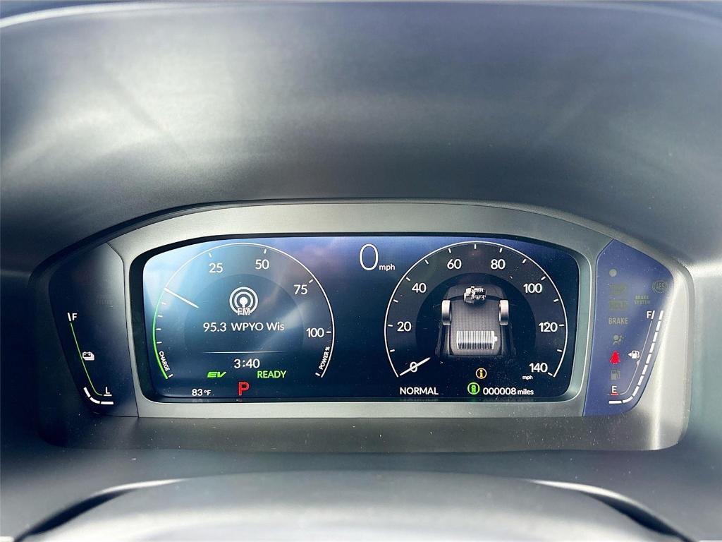 new 2026 Honda CR-V Hybrid car, priced at $40,175